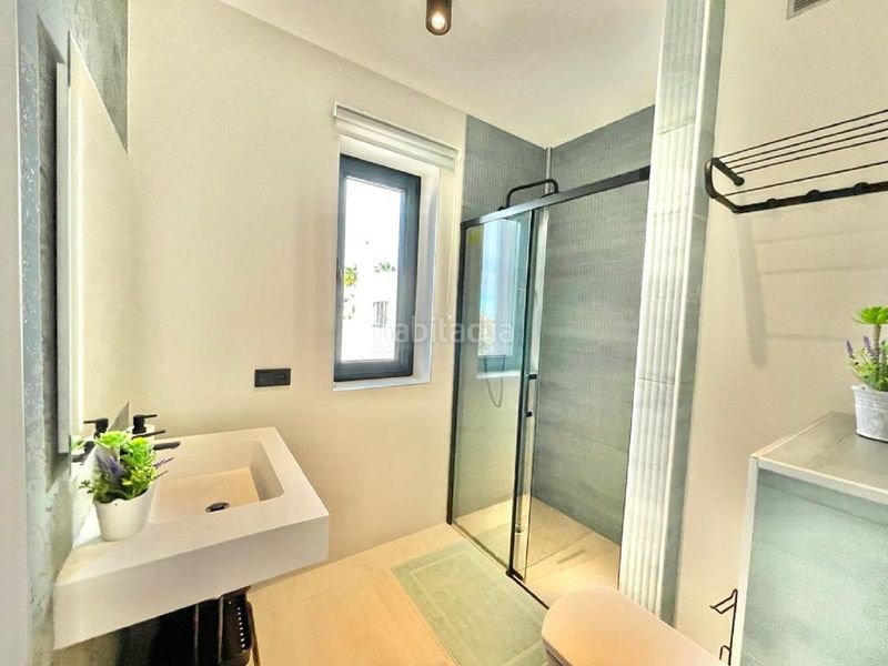 Foto 3ad09999-0635-488d-9436-6b703638fa6c. Casa amb aparcament piscina a Calahonda Mijas
