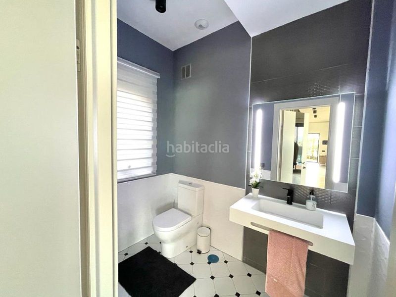 Foto ddbebd38-83b7-4c62-81bc-5af7290ef2e4. Casa amb aparcament piscina a Calahonda Mijas