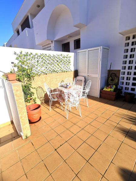 Foto dacd2058-8a41-406d-90cb-56737f3a62f5. Casa  adosada en la cala con vistas al mar. en Mijas