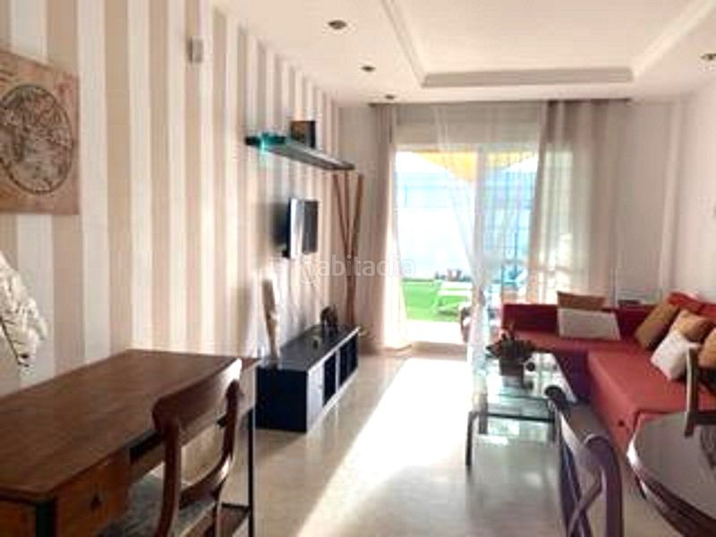 Foto 01e71aaf-9576-4ebf-8310-bacc83567c9d. Apartament amb aparcament piscina a Calahonda Mijas