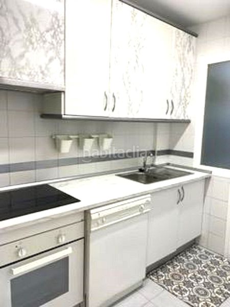 Foto 7d9da464-be9e-4621-968e-960e57a76a65. Apartament amb aparcament piscina a Calahonda Mijas