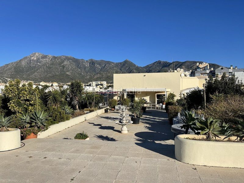 Foto f8a3b923-fb3b-40d7-b1f1-c5d3abbaeb97. Apartament amb piscina a Playa Bajadilla - Puertos Marbella