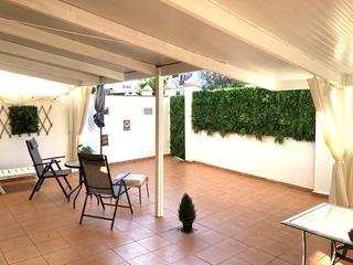 Apartament a Campo de Mijas. Apartamento de 1 dormitorio de buen tamaño con potencial para ag