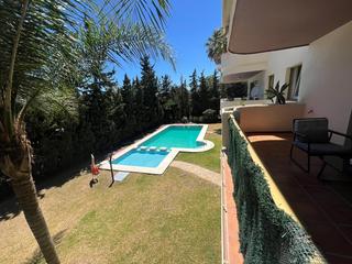 Apartamento en Nueva Andalucía centro