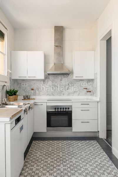 Foto c7456374-297f-4f77-b265-7ca838365b0d. Pis amb calefacció aparcament a Dreta de l´Eixample Barcelona