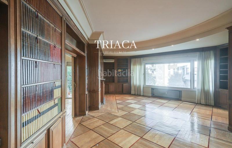 Foto 44eaace5-ff8b-4a44-b19a-7fed25f654b2. Pis amb calefacció aparcament a Castellana Madrid