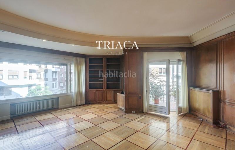 Foto 503b935b-c36d-4b53-9f5a-2f4889f695e7. Pis amb calefacció aparcament a Castellana Madrid