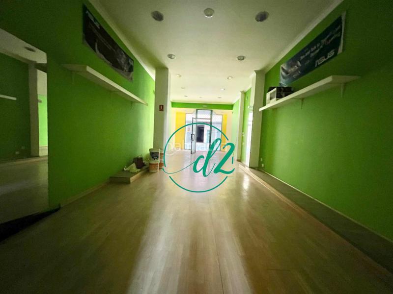 Foto ad2977ef-4426-40cf-9850-72afa4b02280. Locale commerciale in Couto Ourense