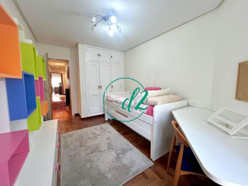 Foto b5828e5d-75ac-45b6-9536-7ed2becc9460. Rent flat with heating parking in Centro Ourense