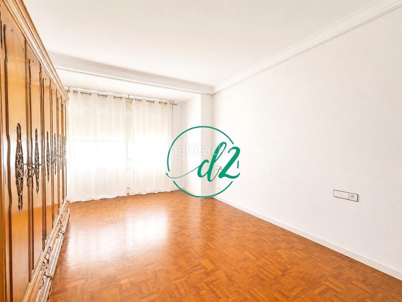 Foto 750f4f6b-26e1-4aae-afac-96f6f80d81f4. Rent flat with heating parking in Centro Ourense