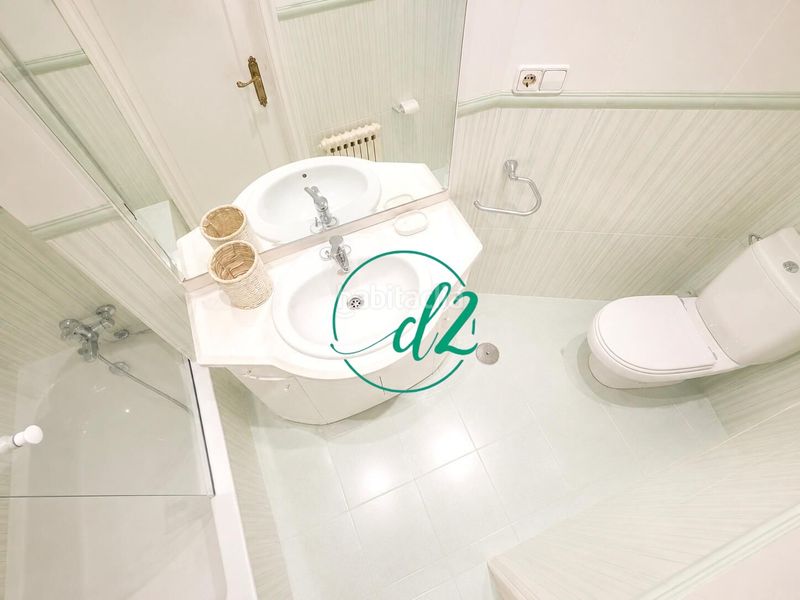 Foto bdd4e276-f6f9-483d-8194-1c39e463024f. Rent flat with heating parking in Centro Ourense