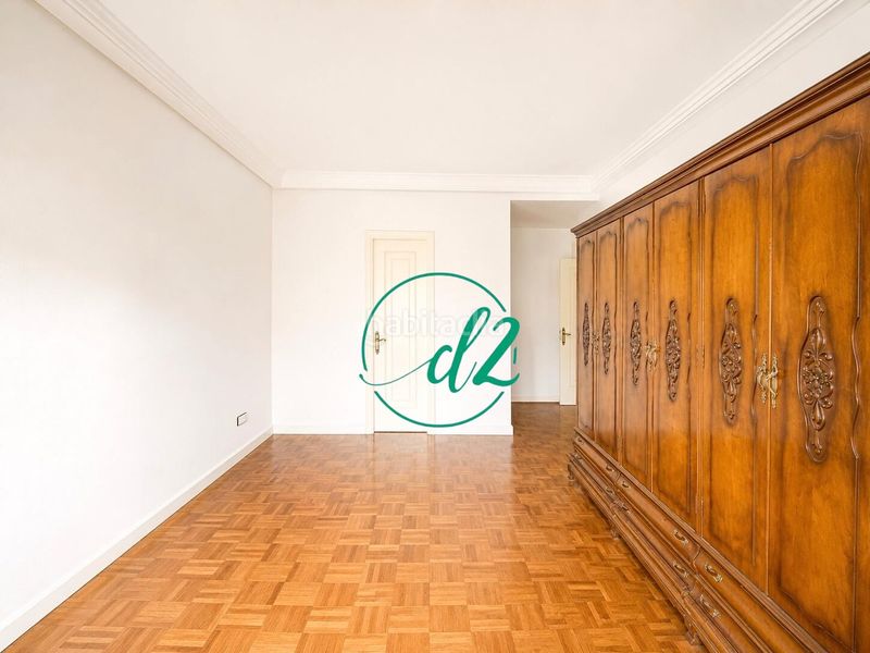 Foto ea7cc0c0-5843-484e-a1f1-f1ed6d6d7e59. Rent flat with heating parking in Centro Ourense