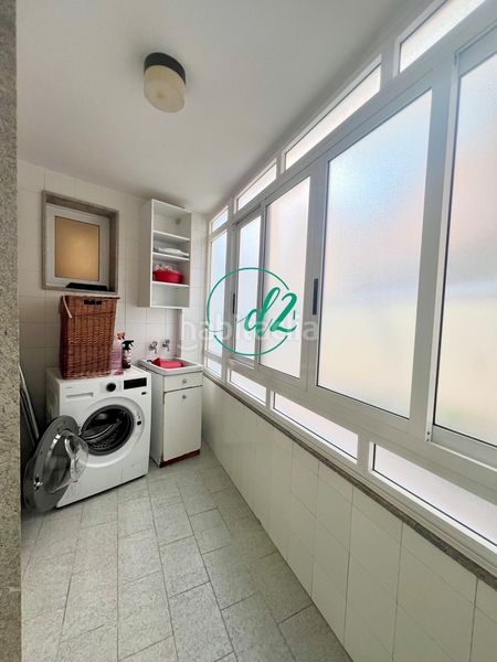 Foto f1ee8159-8b3b-4e04-a286-990a9e4daa63. Rent flat with heating in Centro Ourense