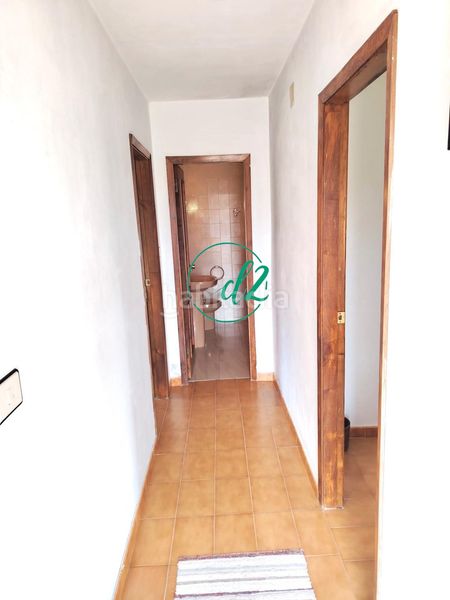 Foto 00c1ce9b-4301-4390-bcf1-14b2cd26a6d5. Casa amb aparcament a Lobeira