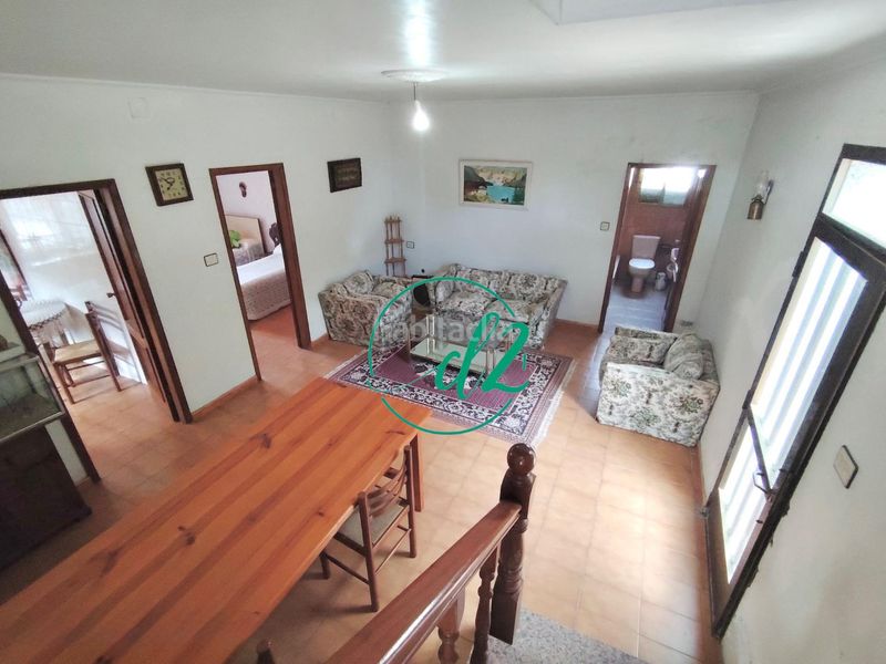 Foto 84918bbe-7d05-4e49-a912-d320375ecc46. Casa amb aparcament a Lobeira