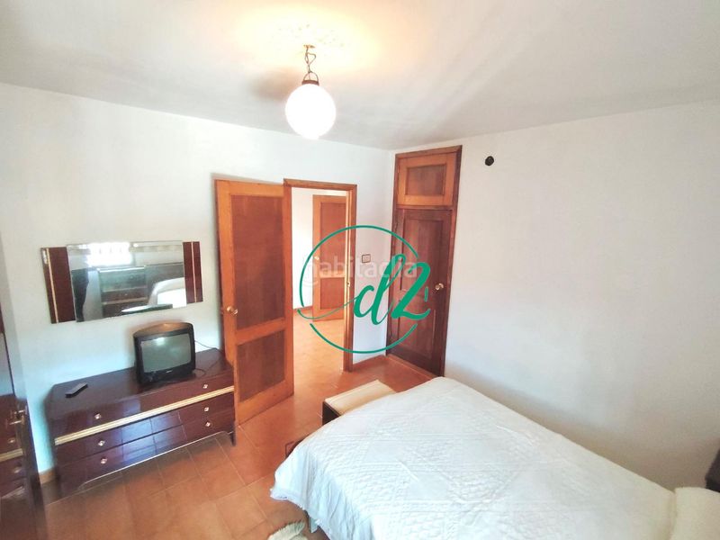 Foto a7c7998d-298d-4936-bc2c-6d6e2a35c700. Casa amb aparcament a Lobeira