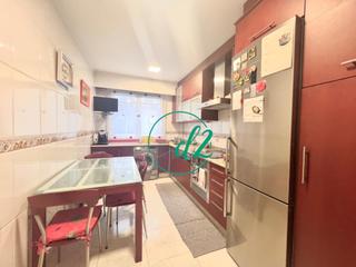Planta baixa a Barbadás. Sintecd2 vende acogedor piso seminuevo con plaza de garaje y bod