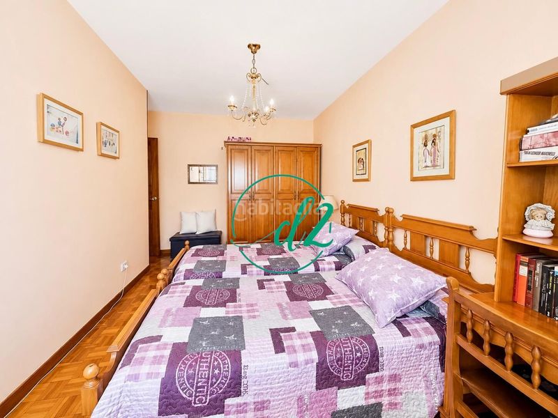 Foto d0964408-352e-4a27-9609-57ec0aeb5a07. Pis amb calefacció aparcament a Ventiun Ourense