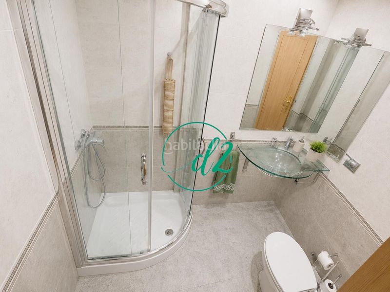 Foto 0d00af8e-6d62-4b17-b090-f3d9ce1b340d. Duplex con riscaldamento parcheggio in Universidad Ourense