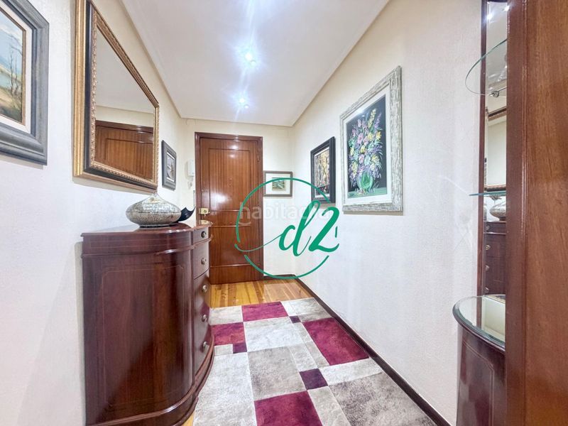 Foto 2a39da14-6a1e-4013-bca2-4abacf277d09. Rent flat with heating in Centro Ourense