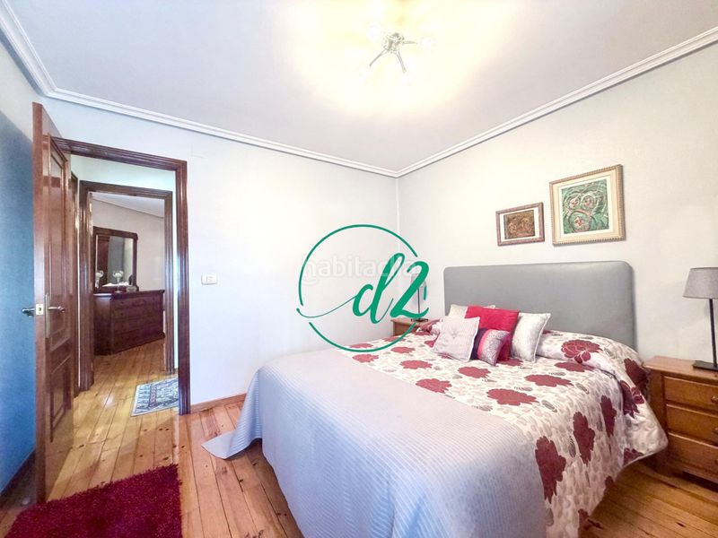 Foto 34cfeac2-4b82-4bd8-bc60-e270bb27f532. Rent flat with heating in Centro Ourense