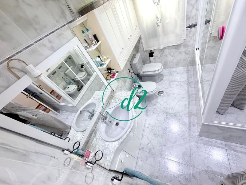 Foto efce050f-98ca-4785-84f9-1a57857ea0a0. Rent flat with heating in Centro Ourense