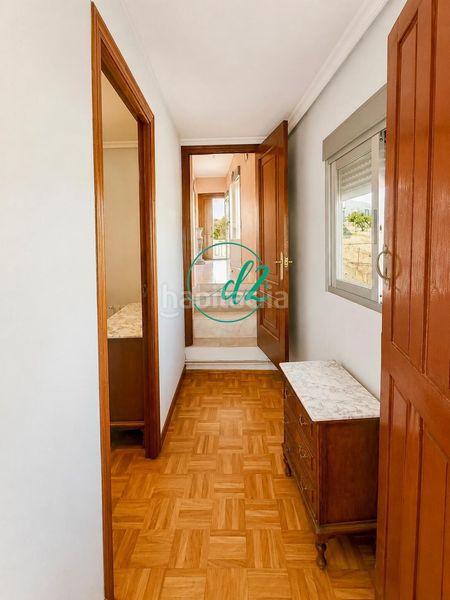 Foto ccc5c039-0a5d-4ad8-84d7-3b1e73b0533f. Maison avec chauffage dans Coles