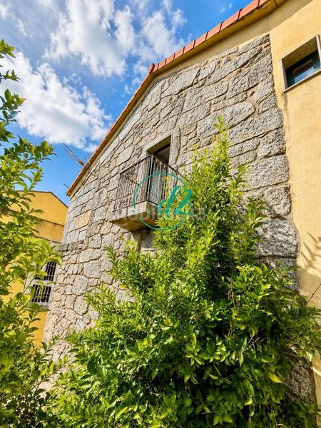 Foto 476daed0-7949-40d6-823b-e2e2d487e38e. Masia amb calefacció aparcament a Lobios