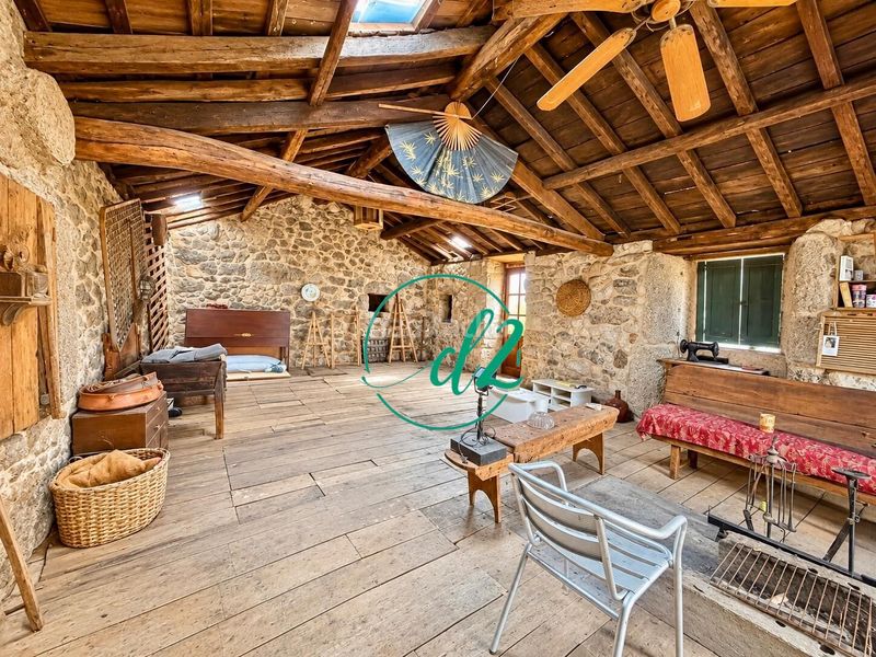 Foto eda625cb-bd77-4021-a456-a5b7c69b61e8. Casa amb calefacció aparcament a Muíños