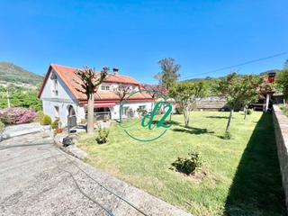Casa a Toén. Se vende chalet para entrar a vivir con parcela de 1500m en la z