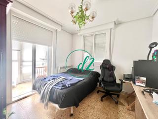 Location Appartement à A Carballeira. Se alquila piso completamente exterior a estudiantes en a carbal