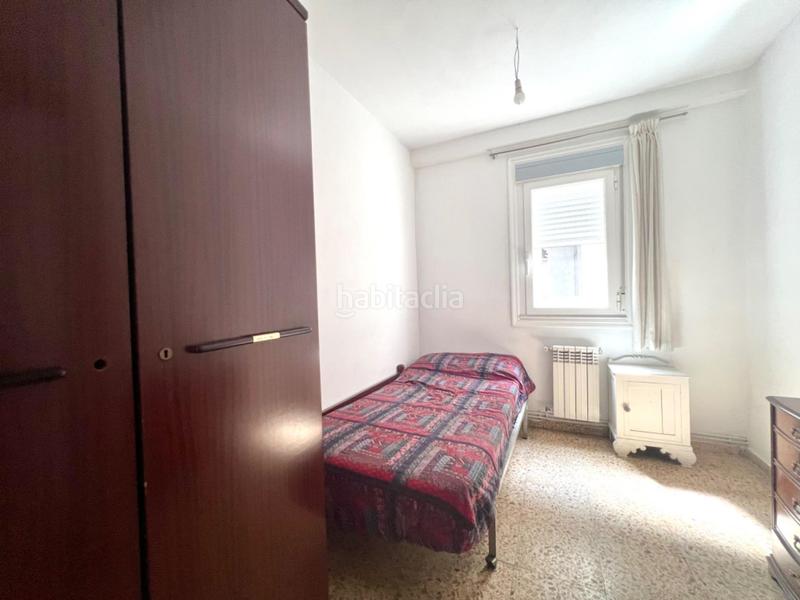 Foto 51ad0274-51b0-4e7f-87a9-46125a242b8a. Alquiler piso se alquila piso completamente exterior a estudiantes en A Carballeira.ref 1373 en Ourense