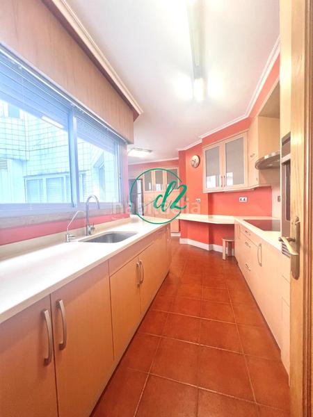 Foto 25b119fd-d29e-4668-9a37-e3a3d9e77af3. Alquiler piso se alquila amplio y luminoso piso, con calefaccion y agua caliente incluidos en en precio, en el Centro de la ciudad. ref1386 en Ourense
