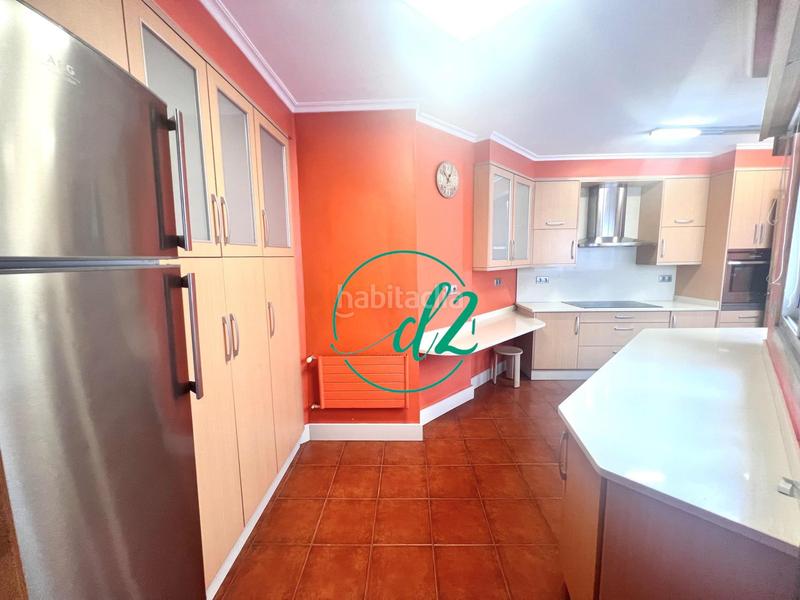 Foto a9a7f613-ede4-42f3-957f-2900b2a49172. Alquiler piso se alquila amplio y luminoso piso, con calefaccion y agua caliente incluidos en en precio, en el Centro de la ciudad. ref1386 en Ourense