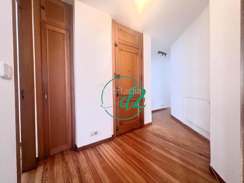 Foto ee176610-c809-4028-bd88-d8bad7ee7337. Alquiler piso se alquila amplio y luminoso piso, con calefaccion y agua caliente incluidos en en precio, en el Centro de la ciudad. ref1386 en Ourense