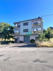 Maison à Gudiña (A). En venta construcción ideal para hostalhotel a la salida de la a