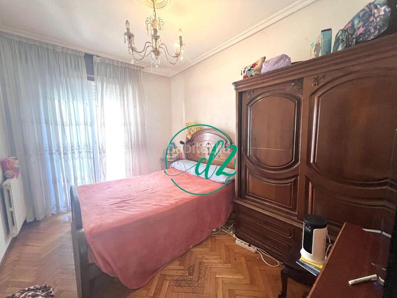 Foto 2de0b7df-461a-40f7-8db6-8ce4e6d1943a. Flat with heating parking in Couto Ourense