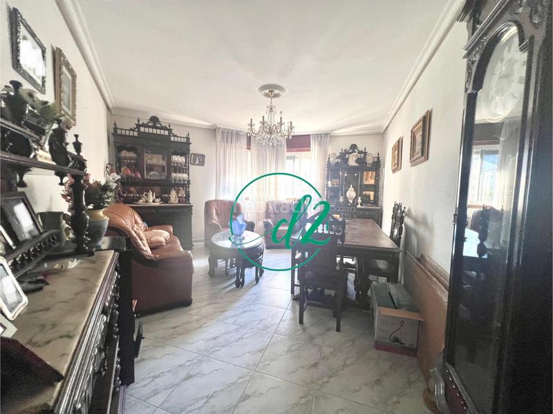 Foto d073a849-c4ea-49d8-924d-1a08e0eb82f4. Flat with heating parking in Couto Ourense