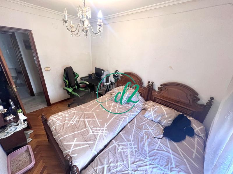 Foto d59dad74-d05c-44f1-be34-5e7b46cd613a. Flat with heating parking in Couto Ourense