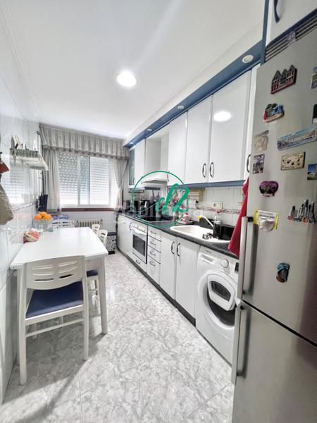 Foto 80ec2009-06f4-4503-93cc-5e009d720caf. Duplex avec chauffage parking dans Barbadás