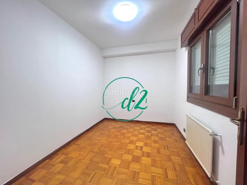 Foto b6073d0d-b5b6-4b63-b0f6-078cf4669bc4. Affitto appartamento con riscaldamento parcheggio in Ourense