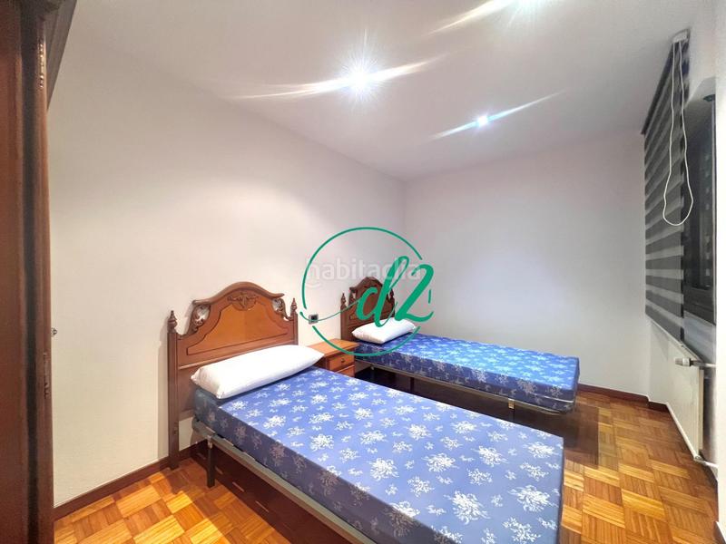 Foto 26aa697a-81a9-4df4-b5c0-0b900717e4e9. Lloguer pis amb calefacció aparcament a Residencia Ourense