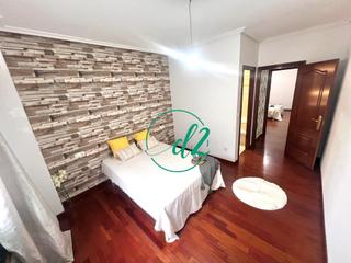 Etagenwohnung in Barbadás. Se vende amplio piso en edificio del año 2003 en a valenza. ref1