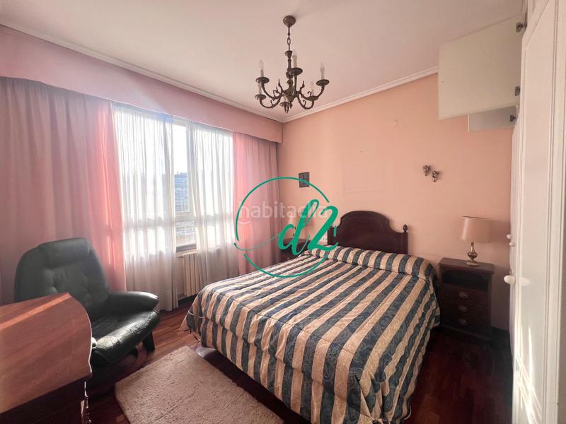 Foto 84983f95-ec23-4d7a-aa03-56d632fb5006. Flat with heating in Centro Ourense