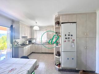 Casa a Coles. Se vende casa ras de suelo con parcela de  8000m completamente c