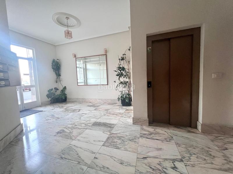 Foto c3570669-d310-4c94-8821-d8f42699e854. Apartment with heating parking in Universidad Ourense