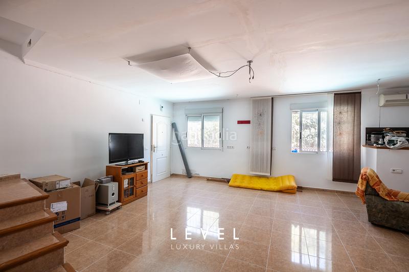 Foto 0fe33b15-2c08-449b-98c2-05ccb288d297. Xalet amb calefacció piscina a Zona Avenida Alta - Auditorio Torrent