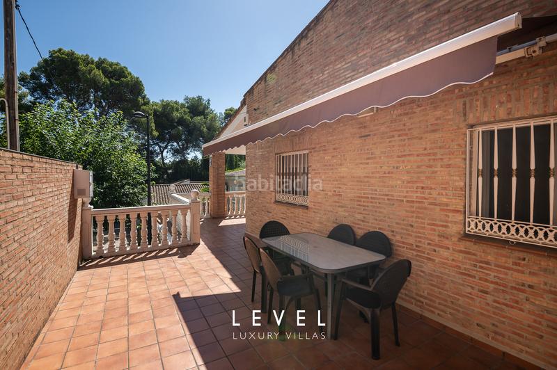 Foto 159657d1-d01d-4726-81e6-f7768bca5759. Xalet amb calefacció piscina a Zona Avenida Alta - Auditorio Torrent