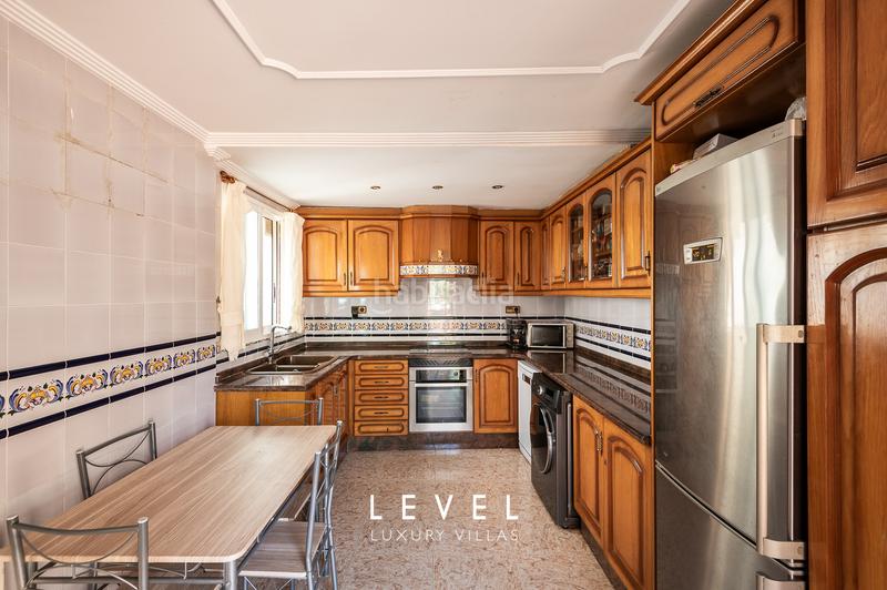 Foto 1c2a269f-2362-4c7d-b412-844da4108d2e. Xalet amb calefacció piscina a Zona Avenida Alta - Auditorio Torrent