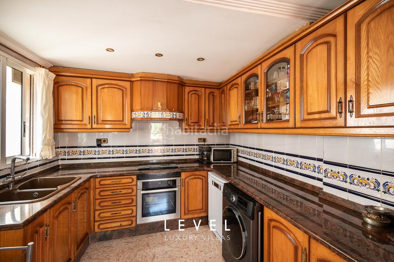 Foto 8e5a6b27-c2f7-45b8-870c-cf094de03b66. Xalet amb calefacció piscina a Zona Avenida Alta - Auditorio Torrent